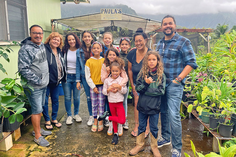 Molina Family with Aunty Paula Inside Outreach